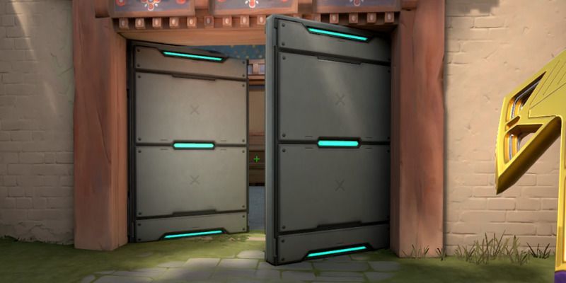 コーティングドア