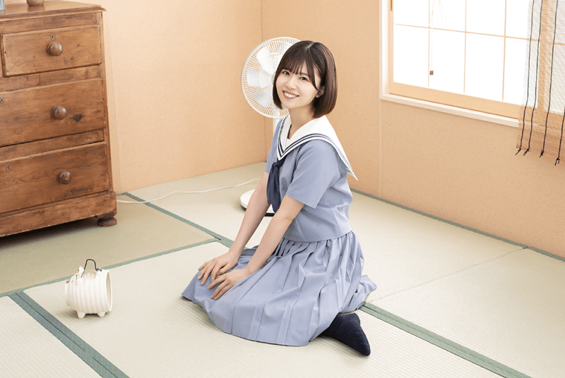 【始まりの夏(制服)】松田好花のプロフィール画像