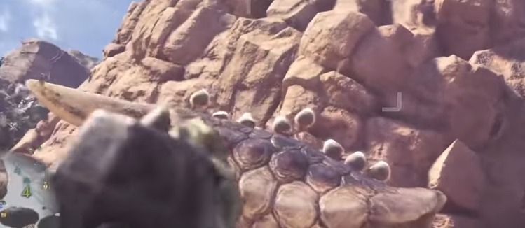 フワフワクイナ