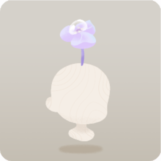 雨粒が溜まった紫陽花の装飾花