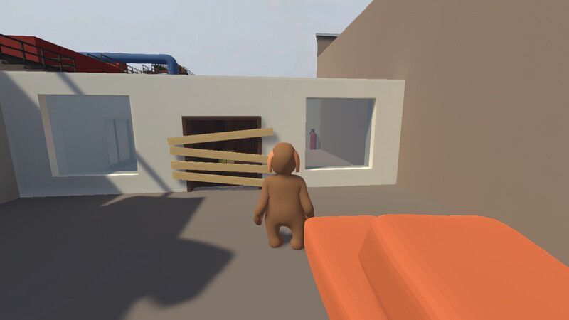 扉についている木を剥がす