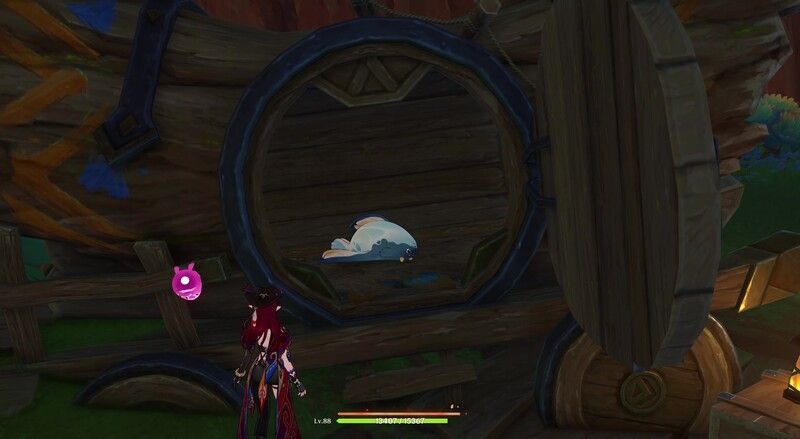 貨物車を開けてプクプク獣を助ける