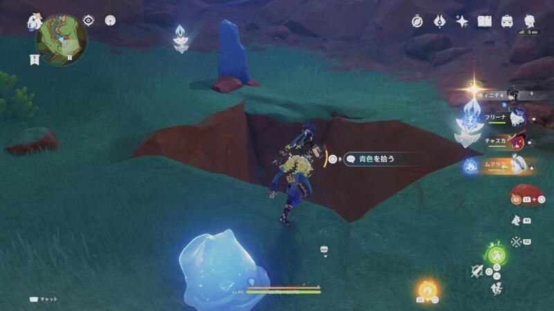 空いた穴の中に入って、地下に進んでいく