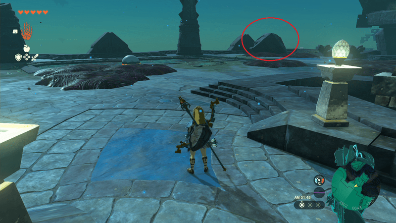 上って広場右奥の機械