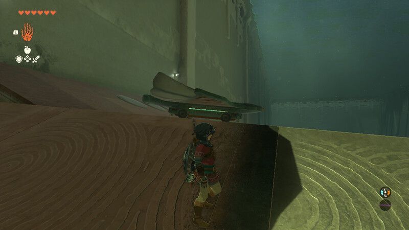 「台車」と「翼」をウルトラハンドでくっつける