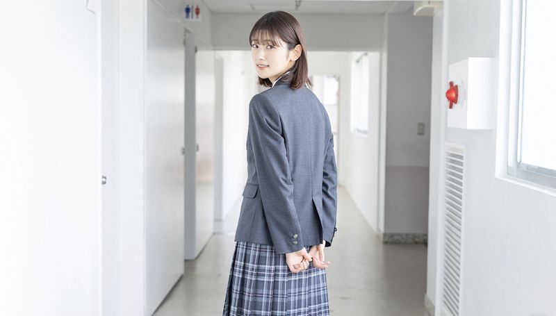 井上梨名［初恋ブレザー］