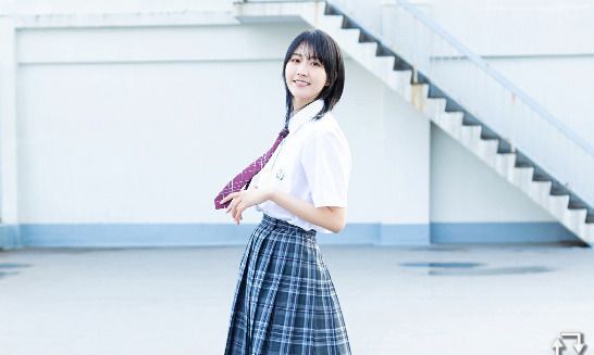 土生瑞穂［夏空制服］