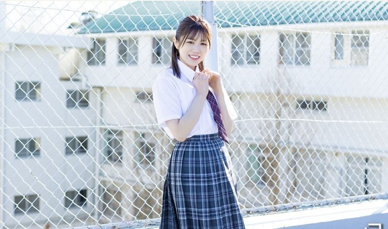 武元唯衣［夏空制服］