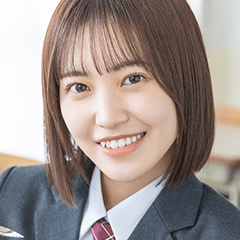 松田里奈