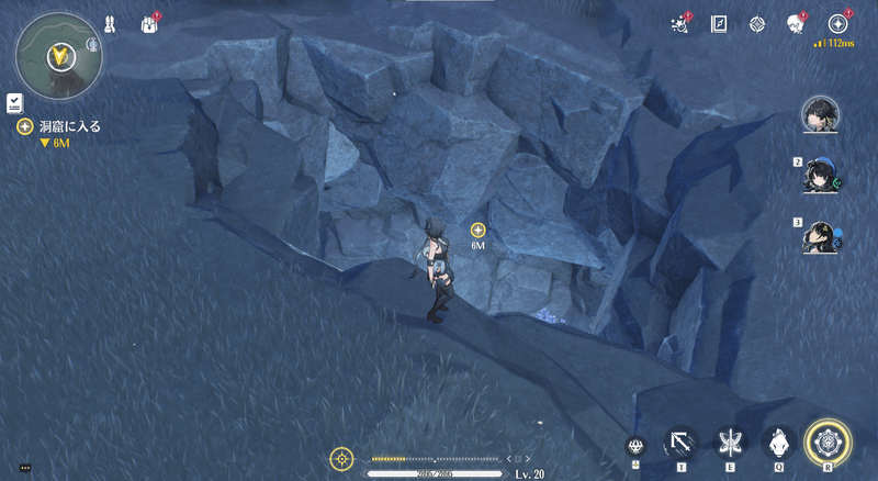 水位が下がった洞窟へ