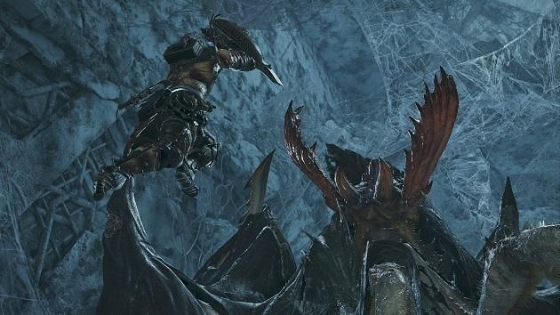 影蜘蛛、頂を歩く