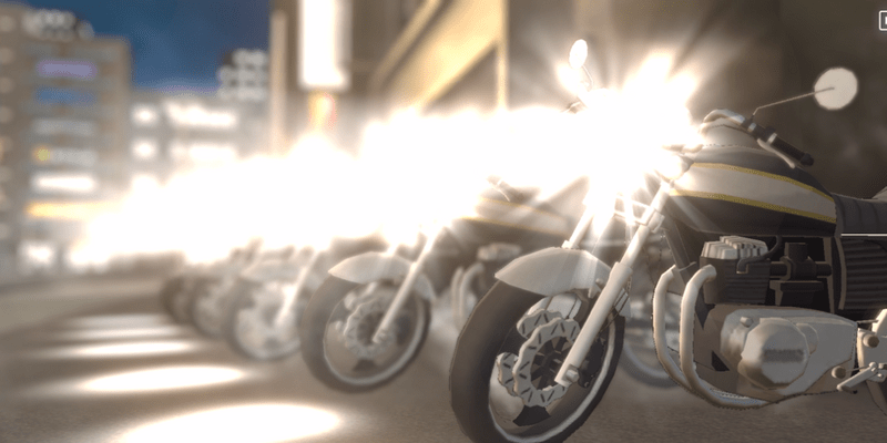 最初のバイクの色（白）