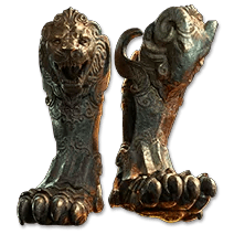 踏みつぶす爪先 整ったグリーヴ