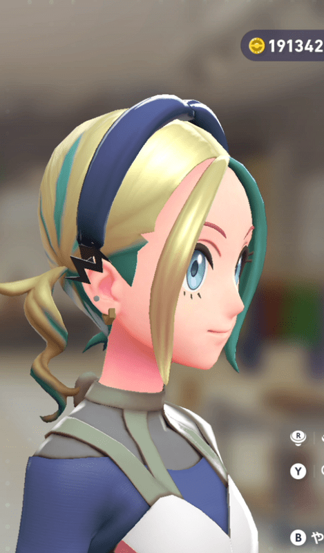 ライトニングピアス