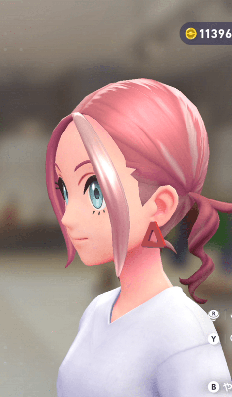 トライアングルピアス