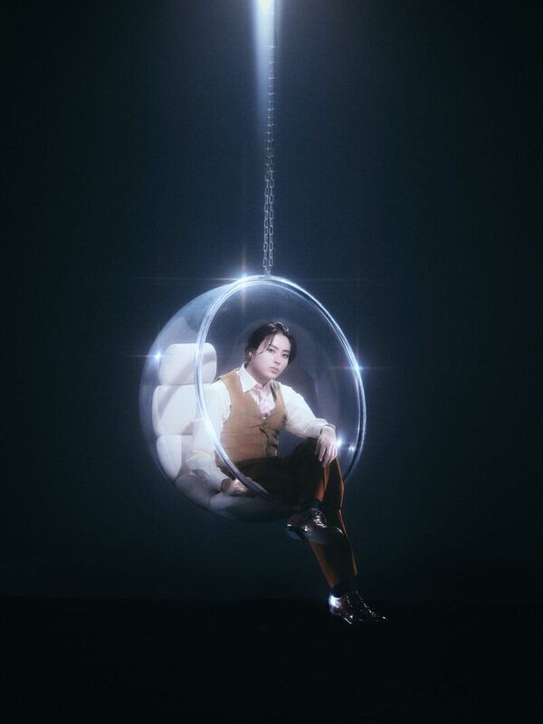 松村和哉_アー写_Call_Me_Asap
