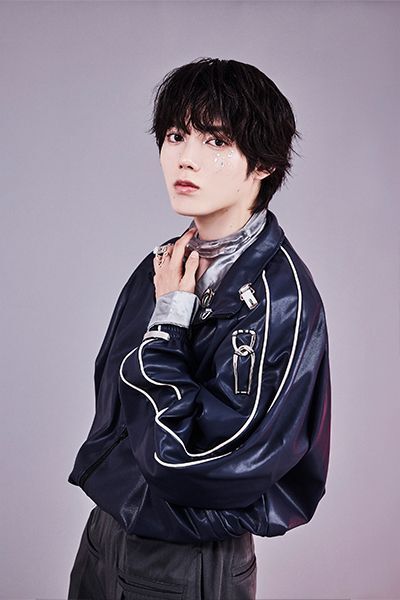 小泉光咲_アー写_ラブリーズン