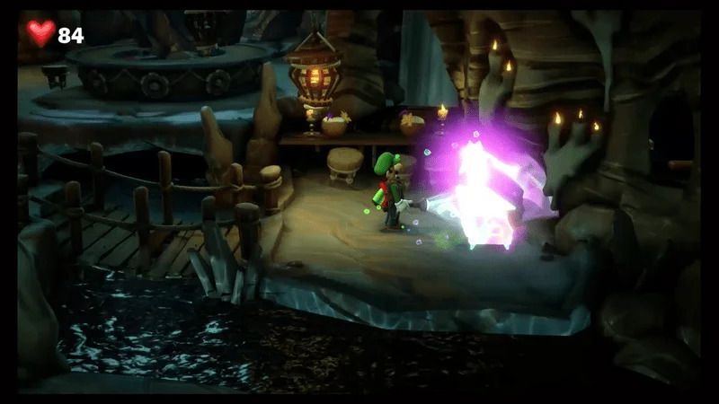 宝箱にダークライトを当てる