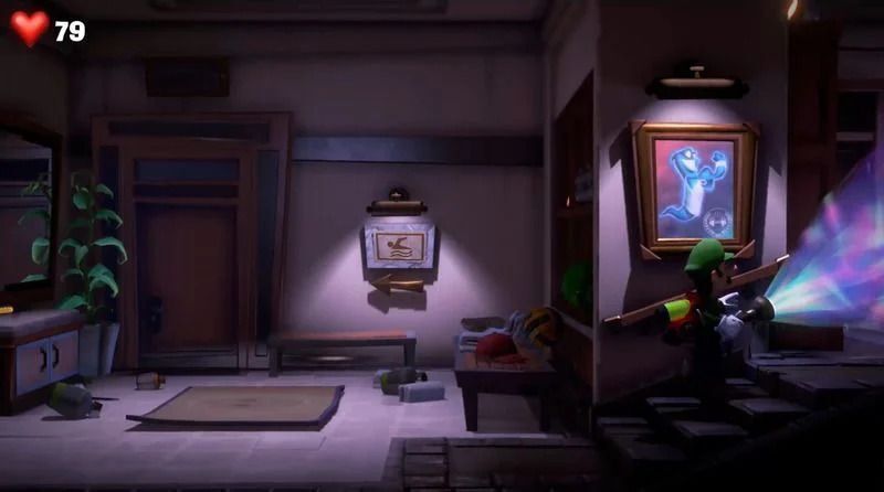 右の階段を登る