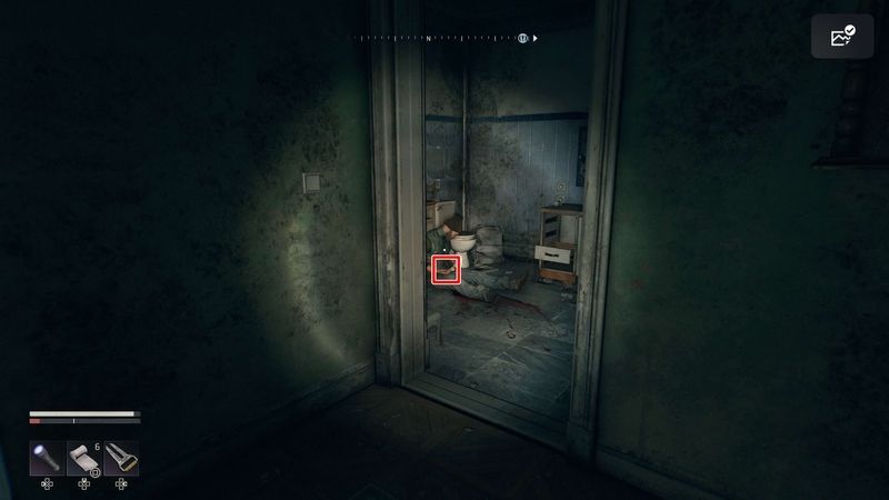 バスルームの死体からヒューズを入手