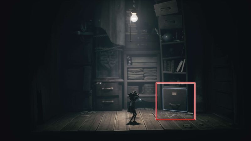 引き出しを開ける