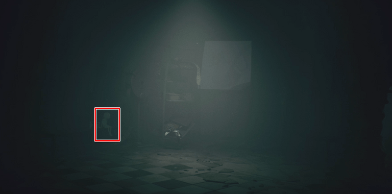 部屋の中に3体目のファントム