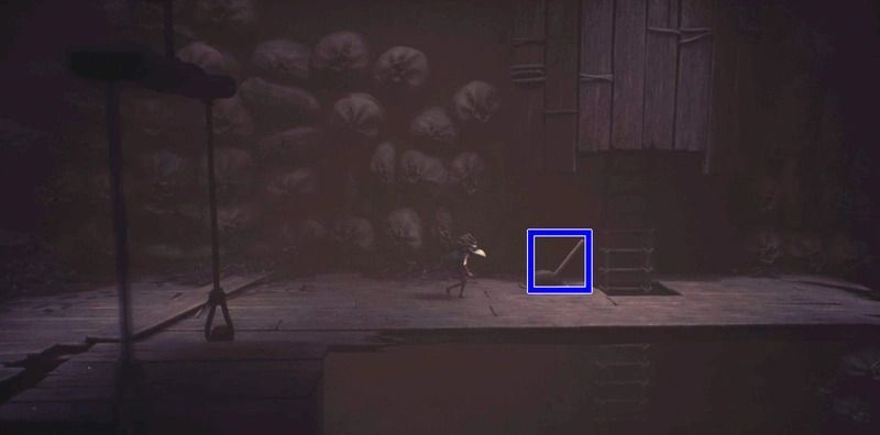 上層に上がってレバーを引く