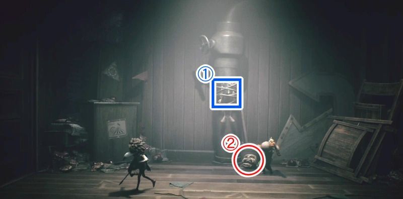 人形を弓矢で撃ち、落ちた頭をスパナで壊す