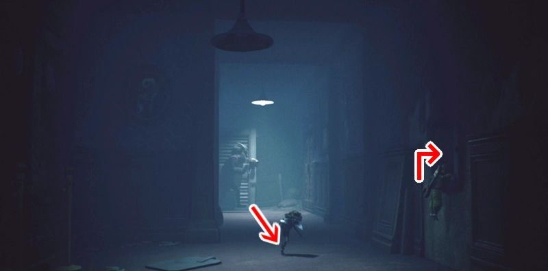 中に入って下へダッシュ