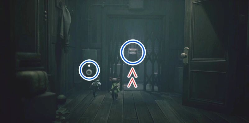 ソケットにヒューズをはめて、エレベーター起動