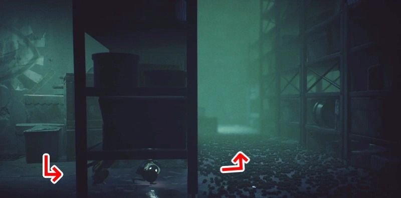 隣の倉庫で虫エリアを抜けるまでライトを運ぶ