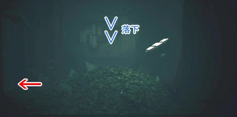 落下して巨大な手から逃げ通す