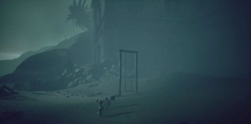 砂浜に漂着したところからスタート