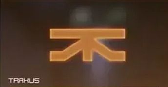 トラクサス