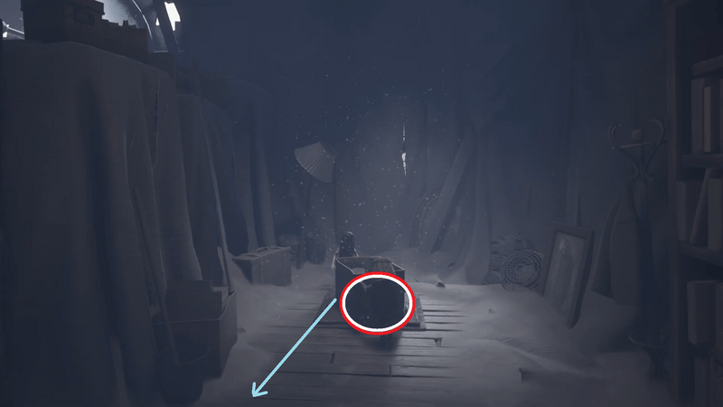 箱を協力して手前側にスライドさせる