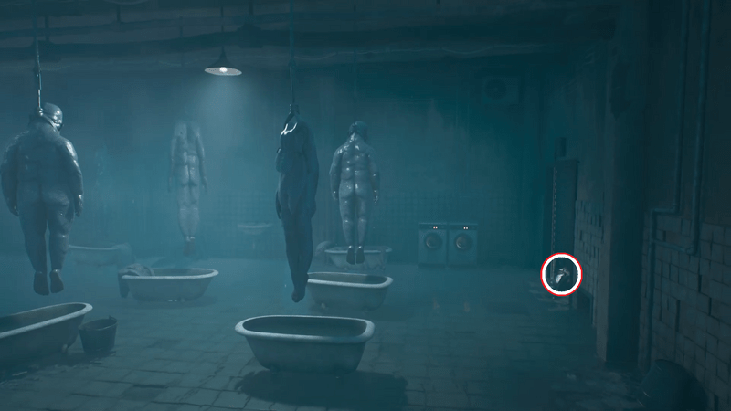 洗浄ルームのシャッターを3人で開ける