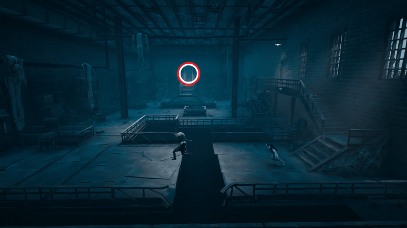 手前側の隙間を飛び越える