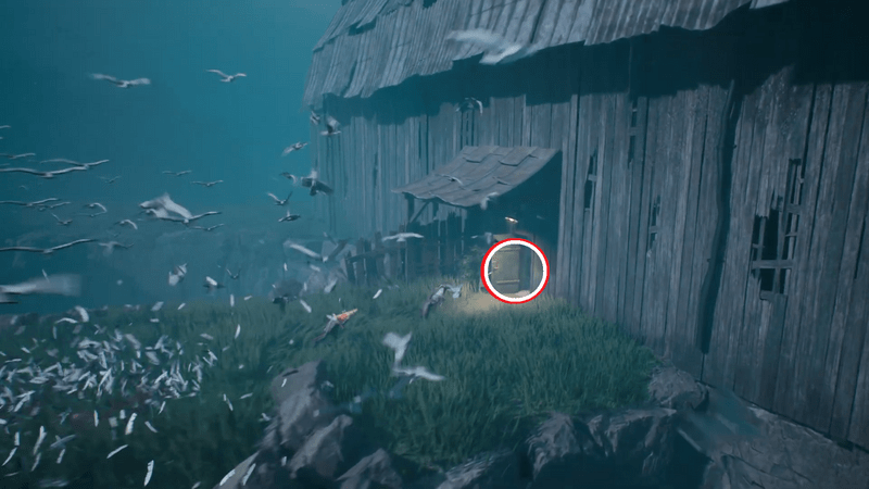 右側の建物まで逃げ続ける