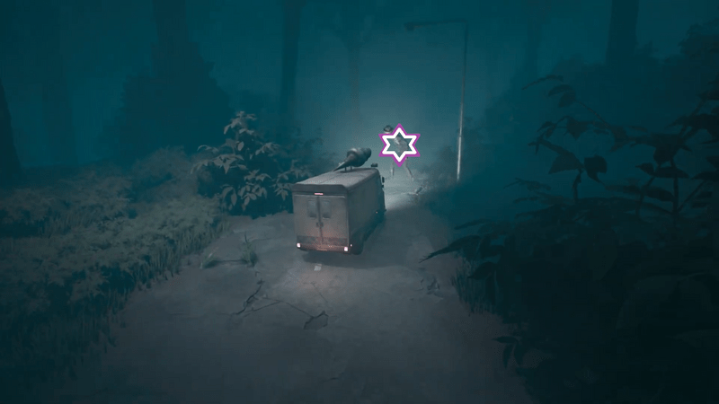 敵が走る車に張り付く