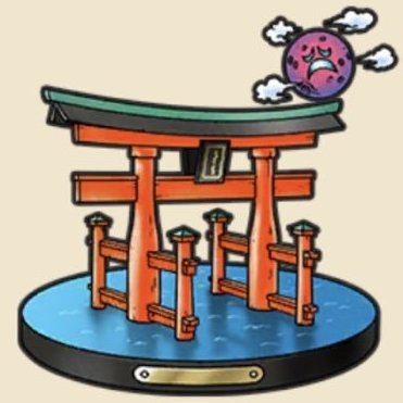 水にうかぶ鳥居のオブジェ