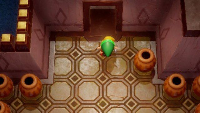 ツボを投げつけ開ける