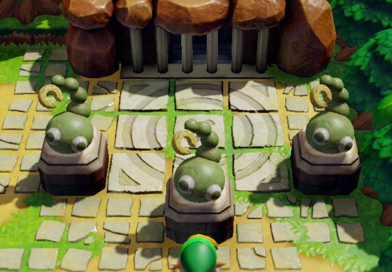 テールのほらあな前