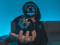 オンラインゲームのチート行為をデータ通信量で判別するAIをテキサス大学が開発