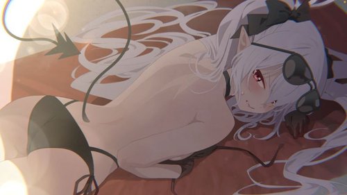 水着イオリのメモリアルロビー画像